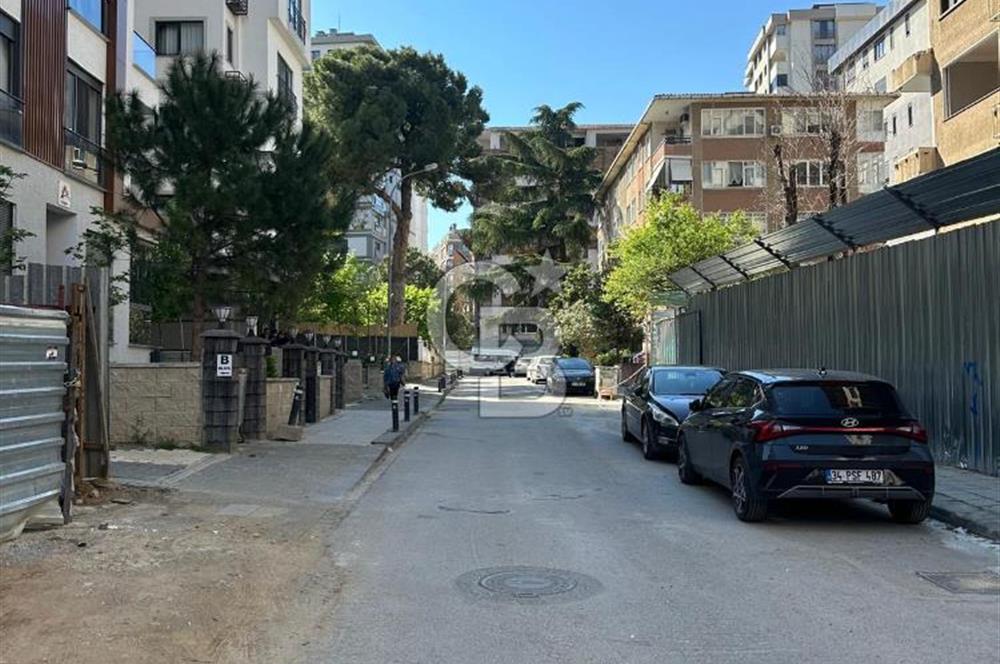 MERDİVENKÖY'DE BİTMEK ÜZERE OLAN PROJEDE 160M2 SATILIK DUBLEKS