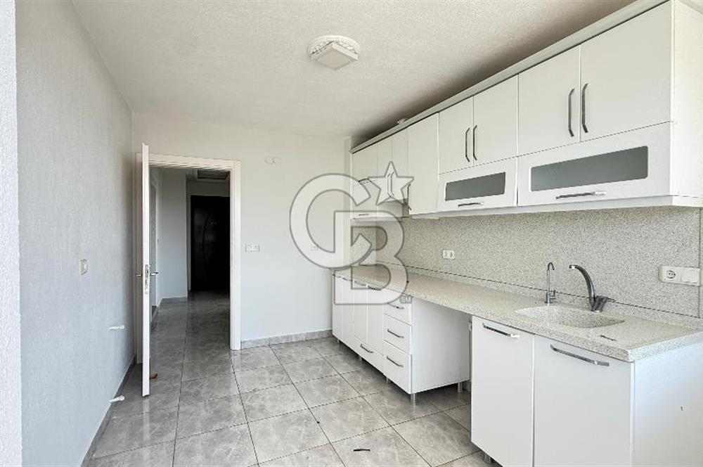 Didim'de Atatürk Bulvarı Üzerinde Kiralık Ofis