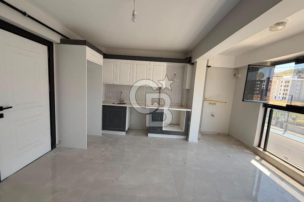 YENİ YAPILAN ADLİYE KARŞISI ARAKAT 2+1 LÜKS DAİRE