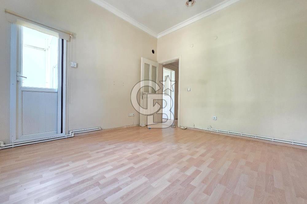 Küçükçiğli Mahallesinde Satılık 2+1 85 m²Bahçeli Daire