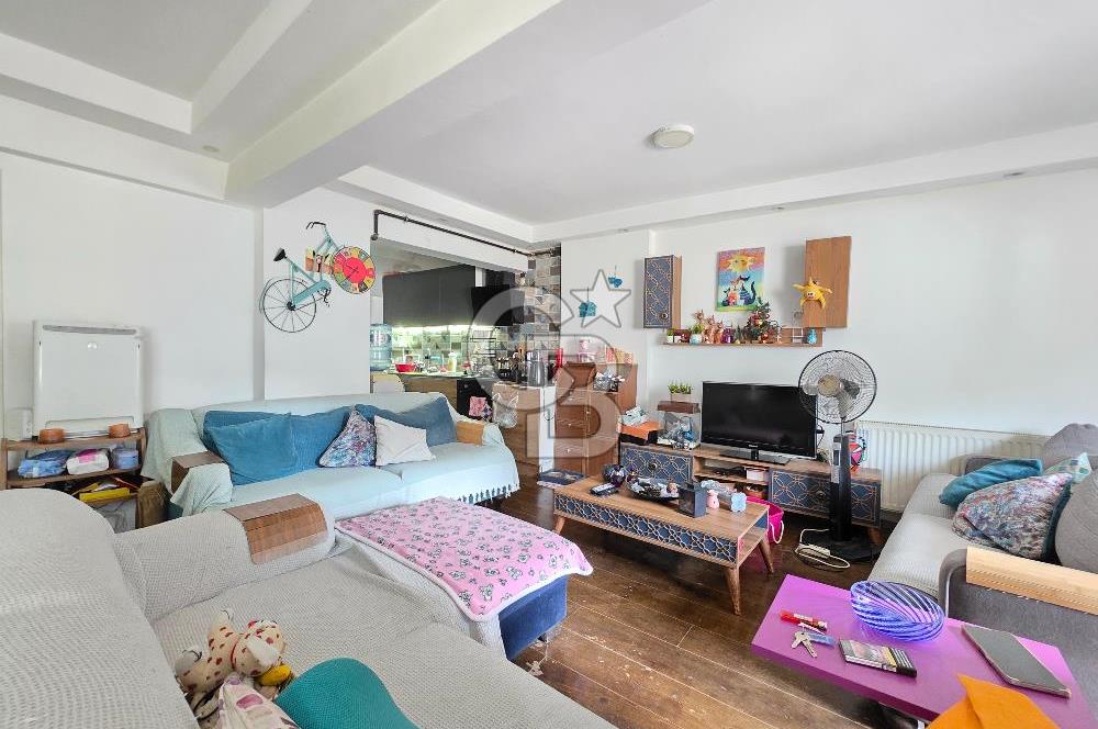 Karşıyaka Tersane Tadilatlı Doğalgazlı 2+1 85m² Satılık Daire