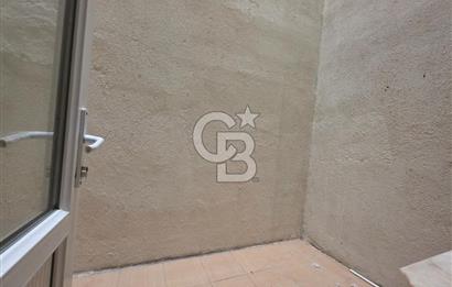 Küçükçiğli Mahallesinde Satılık 2+1 85 m²Bahçeli Daire
