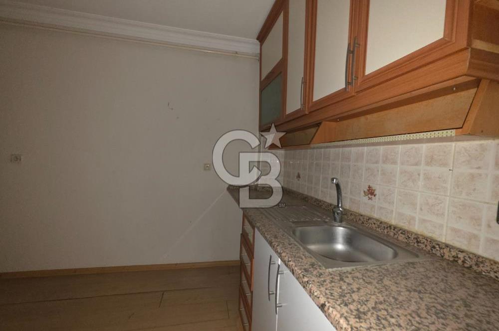 Küçükçiğli Mahallesinde Satılık 2+1 85 m²Bahçeli Daire