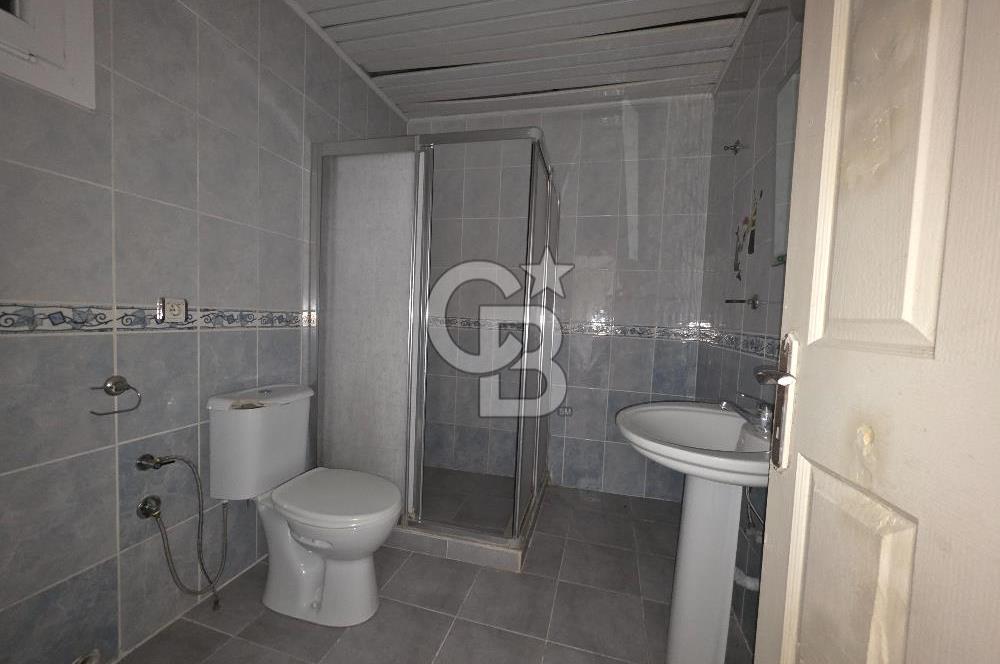Küçükçiğli Mahallesinde Satılık 2+1 85 m²Bahçeli Daire