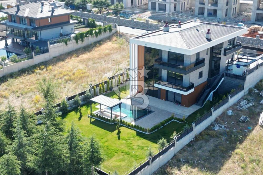 İNCEK’TE SÜPER LÜKS SATILIK MALİKANE