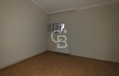 Küçükçiğli Mahallesinde Satılık 2+1 85 m²Bahçeli Daire