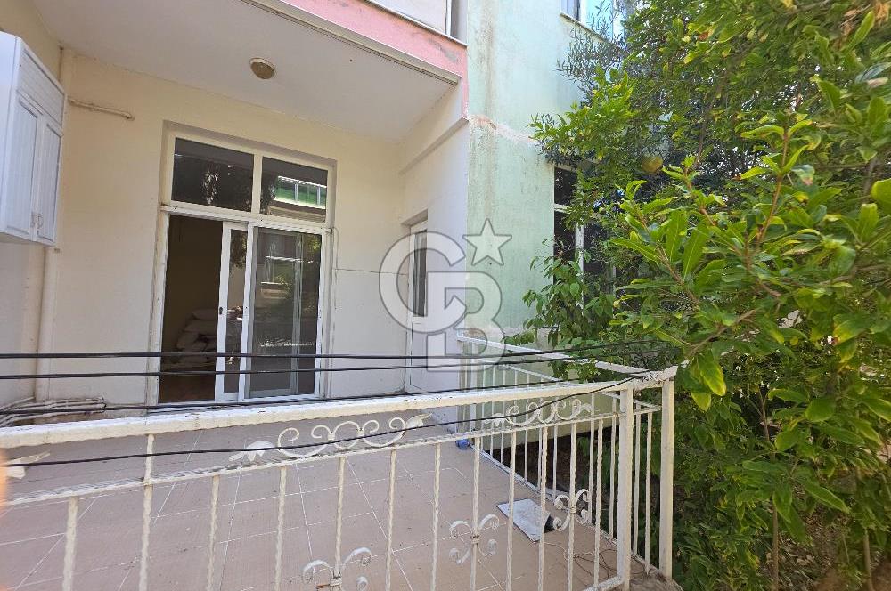 Küçükçiğli Mahallesinde Satılık 2+1 85 m²Bahçeli Daire