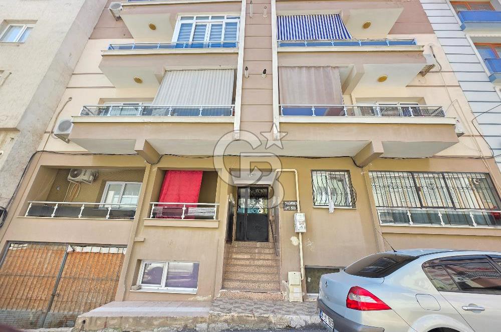 Çiğli İzbana Yürüme Mesafesinde Satılık 2+1 Bahçeli Daire
