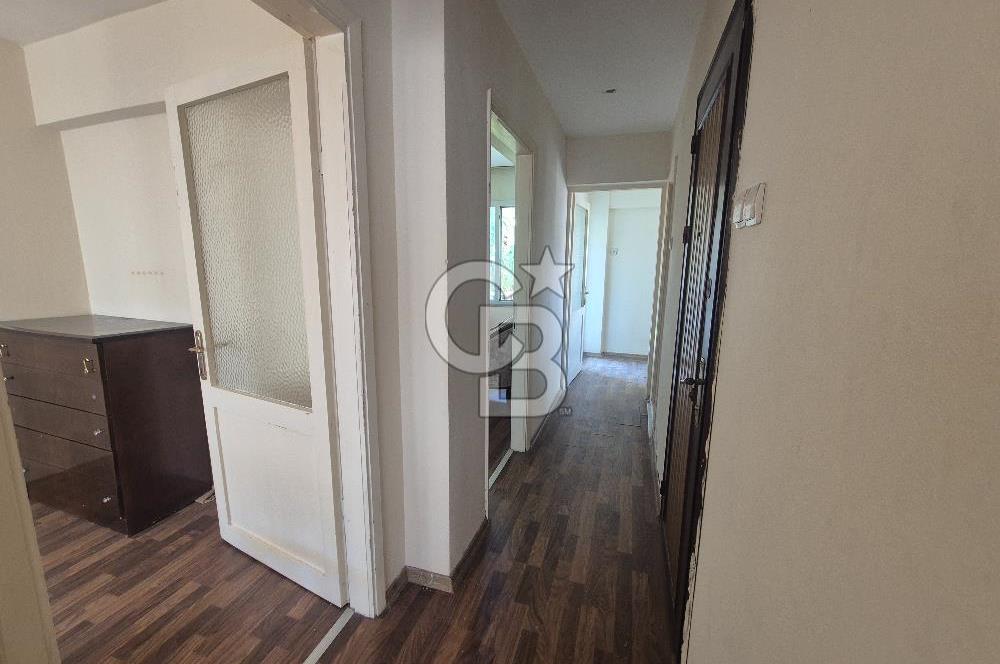 Alsancak'ta Kiralık Kapalı Mufak 2+1 Daire
