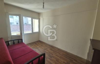 Alsancak'ta Kiralık Kapalı Mufak 2+1 Daire