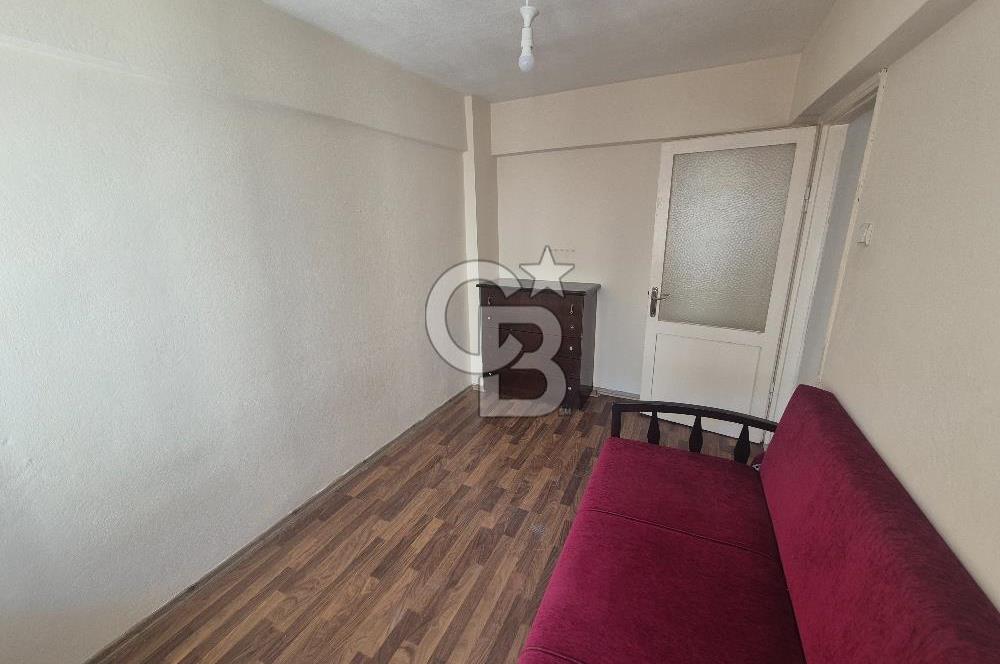 Alsancak'ta Kiralık Kapalı Mufak 2+1 Daire