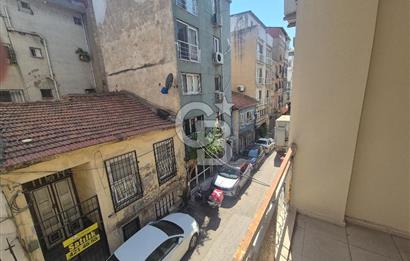 Alsancak'ta Kiralık Kapalı Mufak 2+1 Daire