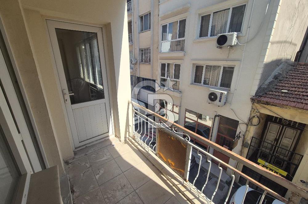 Alsancak'ta Kiralık Kapalı Mufak 2+1 Daire