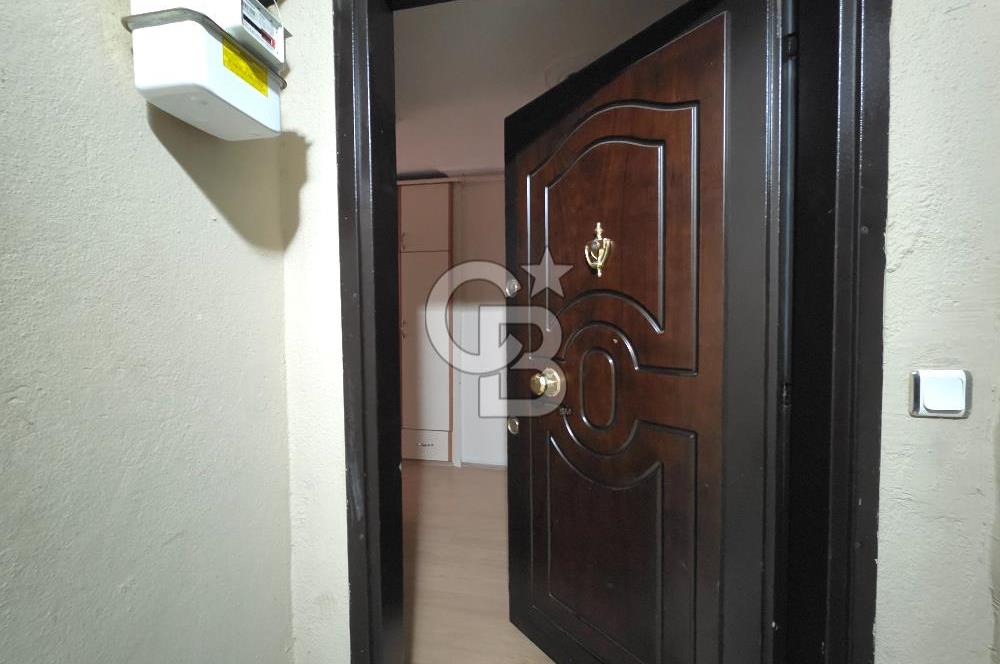 Küçükçiğli Mahallesinde Satılık 2+1 85 m²Bahçeli Daire