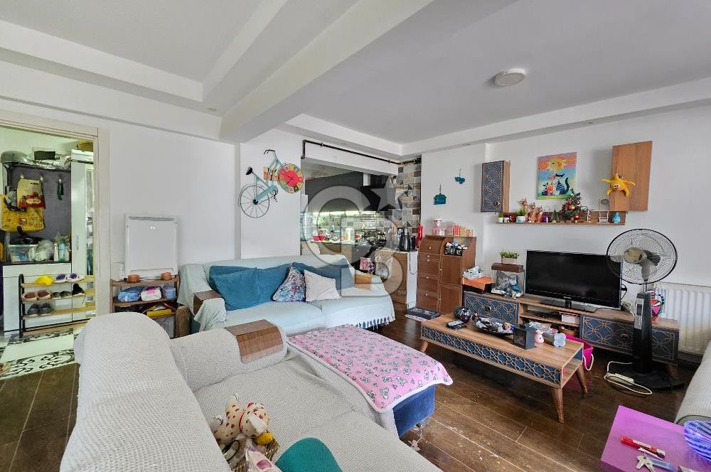 Karşıyaka Tersane Tadilatlı Doğalgazlı 2+1 85m² Satılık Daire