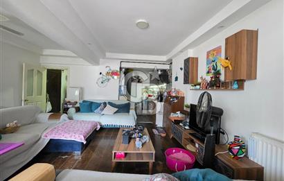 Karşıyaka Tersane Tadilatlı Doğalgazlı 2+1 85m² Satılık Daire