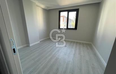 Sultanbeyli Orhangazi Mah Satılık 2 + 1 Ara Kat Daire