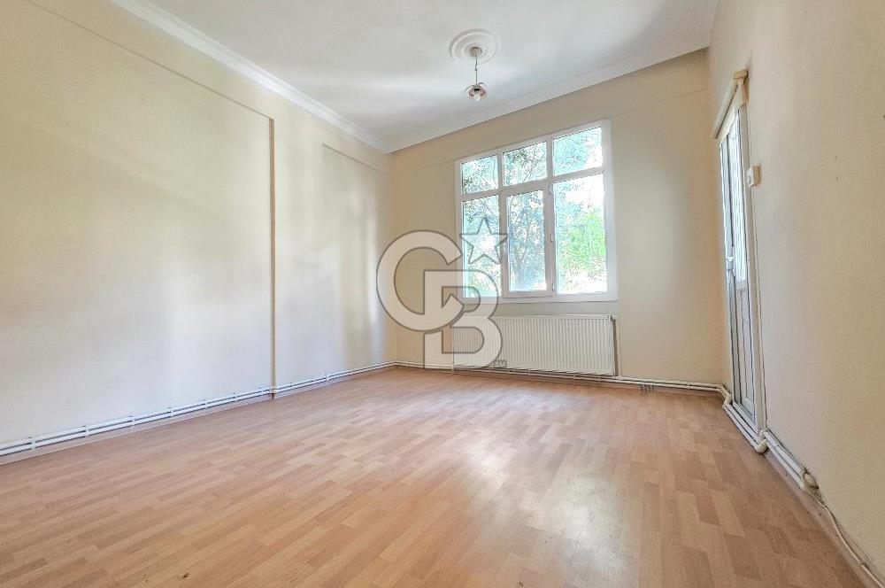 Küçükçiğli Mahallesinde Satılık 2+1 85 m²Bahçeli Daire