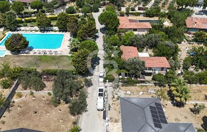 URLA UMUTKÖY ÇİFTLİK EVLERİNDE 1000 M2 SATILIK MÜSTAKİL EV 