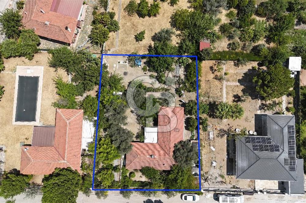URLA UMUTKÖY ÇİFTLİK EVLERİNDE 1000 M2 SATILIK MÜSTAKİL EV 
