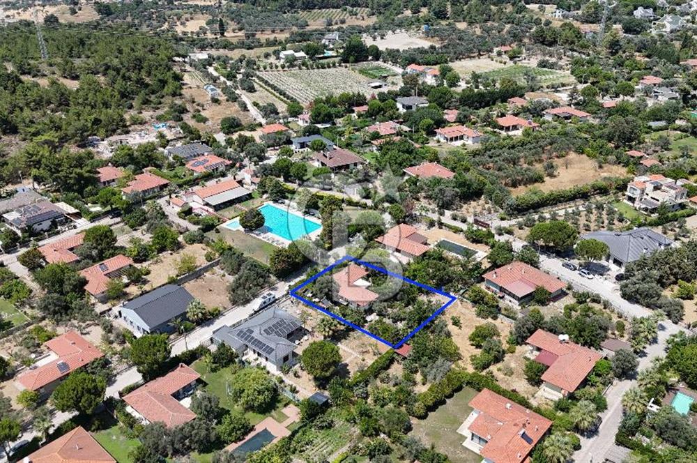 URLA UMUTKÖY ÇİFTLİK EVLERİNDE 1000 M2 SATILIK MÜSTAKİL EV 