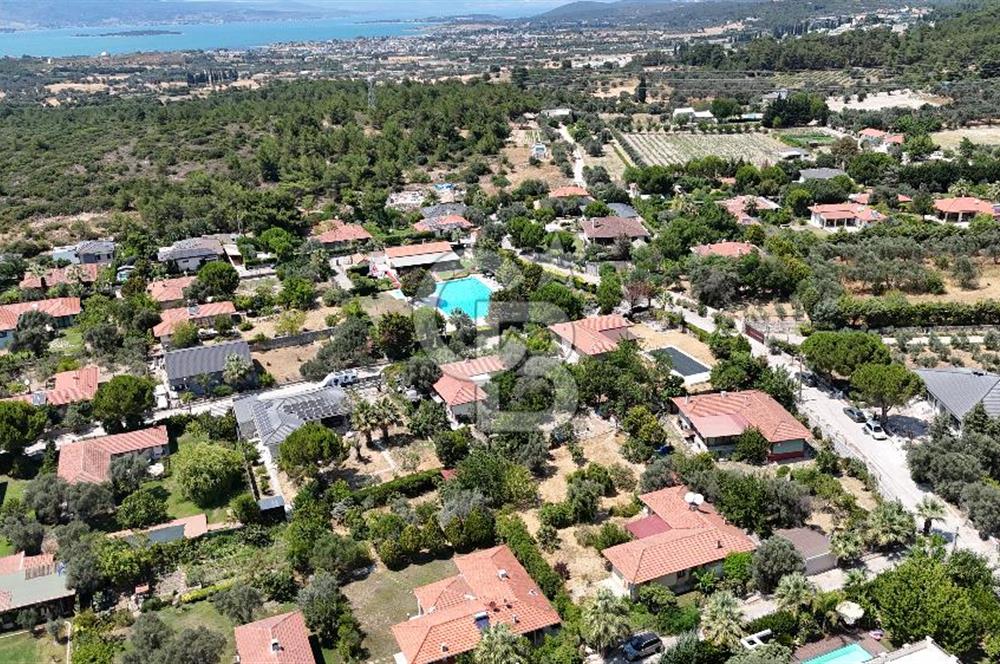 URLA UMUTKÖY ÇİFTLİK EVLERİNDE 1000 M2 SATILIK MÜSTAKİL EV 