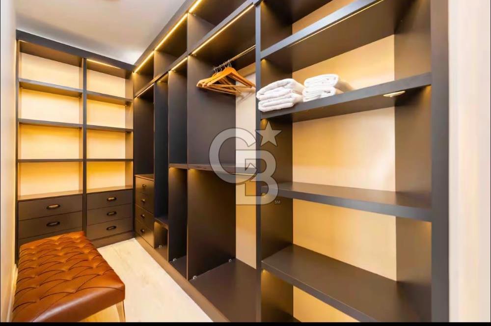 Fatih Emin Sinan'da Deniz Manzaralı Satılık 2+1 Eşyalı Daire