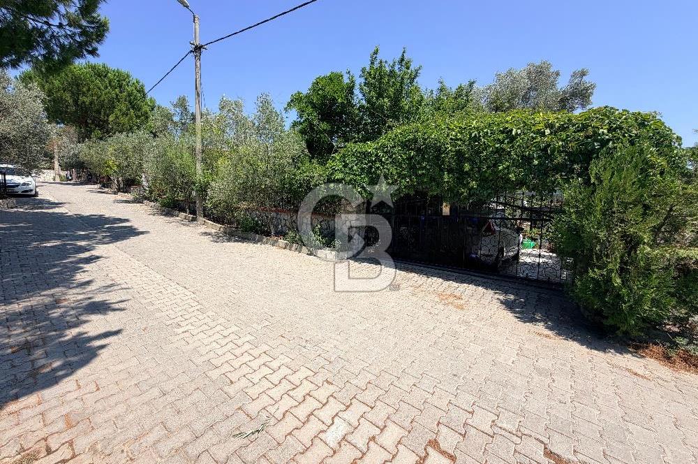 URLA UMUTKÖY ÇİFTLİK EVLERİNDE 1000 M2 SATILIK MÜSTAKİL EV 