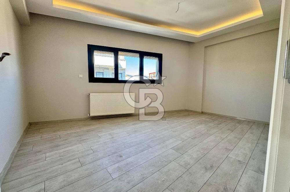 KARŞIYAKA ŞEMİKLER İZBAN YAKINI TERASLI SATILIK 4+1 DUBLEKS DAİRE