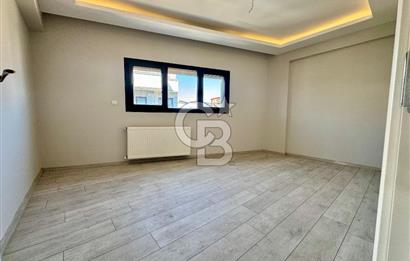 KARŞIYAKA ŞEMİKLER İZBAN YAKINI TERASLI SATILIK 4+1 DUBLEKS DAİRE