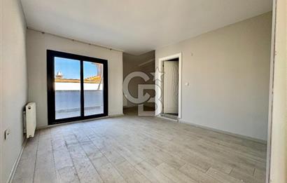 KARŞIYAKA ŞEMİKLER İZBAN YAKINI TERASLI SATILIK 4+1 DUBLEKS DAİRE