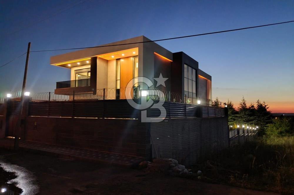 İNCEK’TE SÜPER LÜKS SATILIK MALİKANE