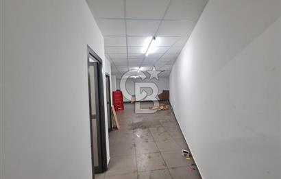 Kadıköy Acıbademde satılık dükkan