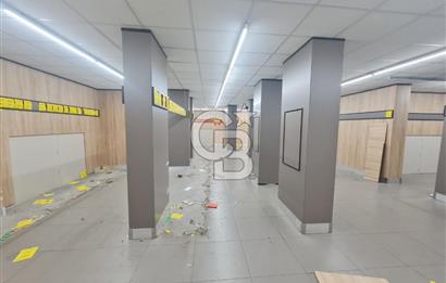 Kadıköy Acıbademde satılık dükkan