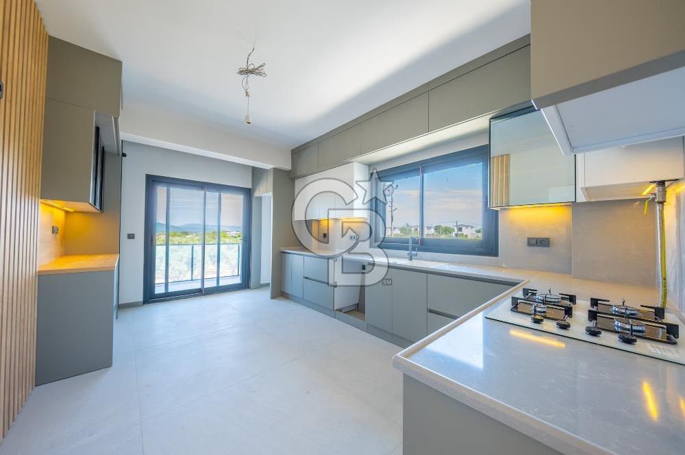URLA KUŞÇULAR'DA 150M2 MÜSTAKİL GİRİŞ KİRALIK LÜKS DAİRE