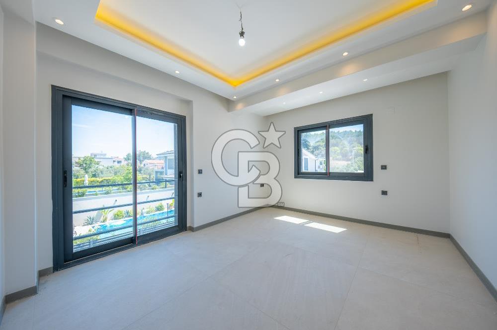 URLA KUŞÇULAR'DA 150M2 MÜSTAKİL GİRİŞ KİRALIK LÜKS DAİRE
