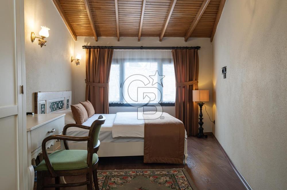 URLA SANAT SOKAĞINDA DEVREN KİRALIK BUTİK OTEL