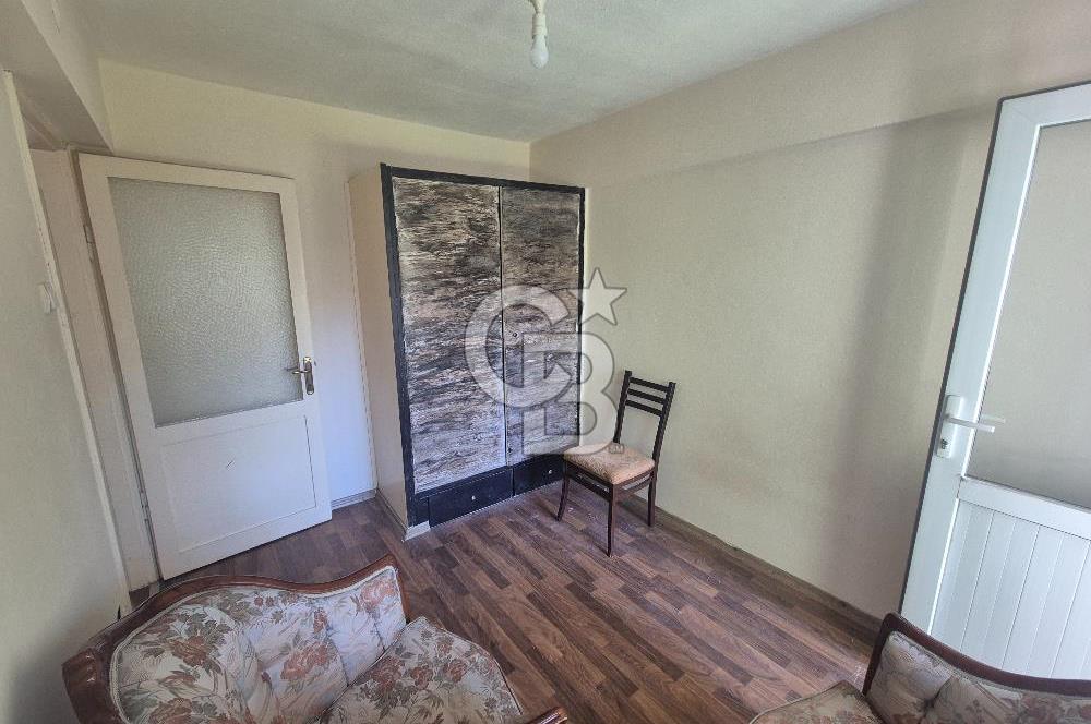 Alsancak'ta Kiralık Kapalı Mufak 2+1 Daire