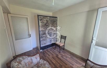 Alsancak'ta Kiralık Kapalı Mufak 2+1 Daire