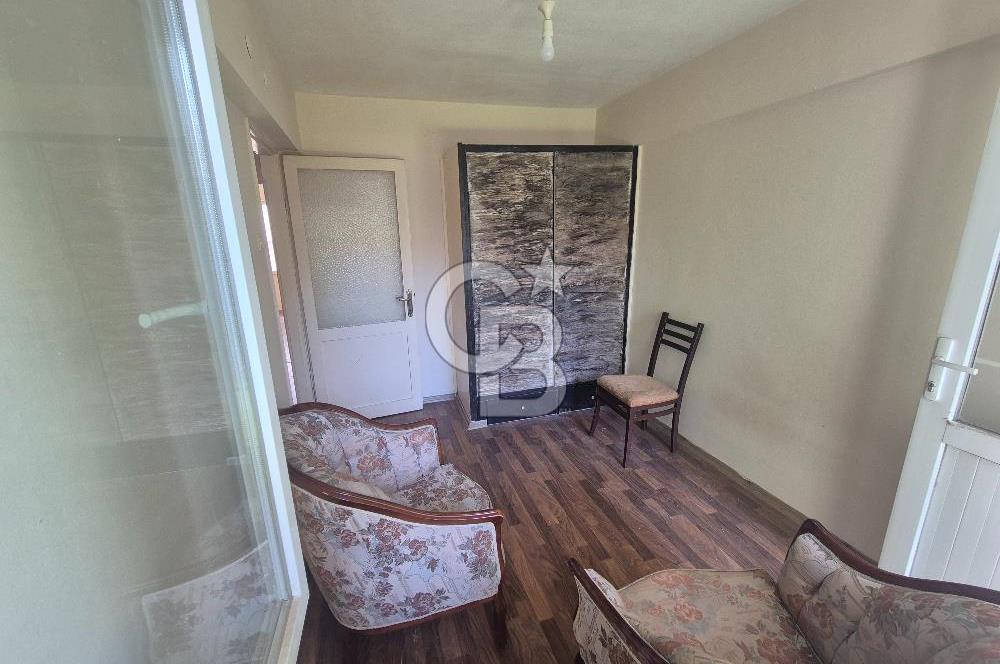 Alsancak'ta Kiralık Kapalı Mufak 2+1 Daire