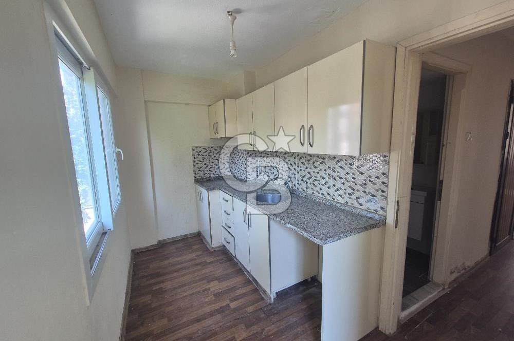 Alsancak'ta Kiralık Kapalı Mufak 2+1 Daire