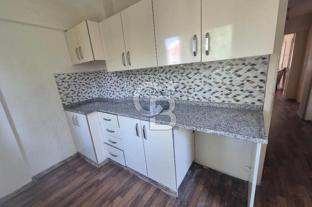 Alsancak'ta Kiralık Kapalı Mufak 2+1 Daire
