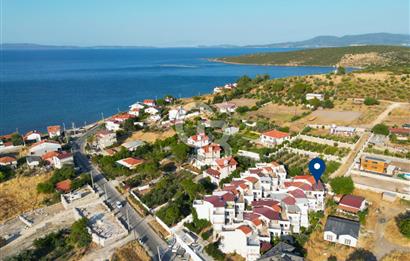Urla Balıklıova'da Denize 200 Metre Yenilenmiş 3+1 Köşe Yazlık