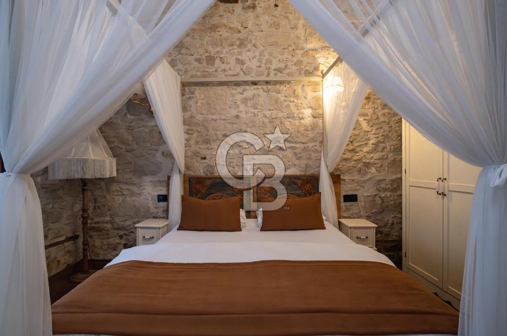 URLA SANAT SOKAĞINDA DEVREN KİRALIK BUTİK OTEL