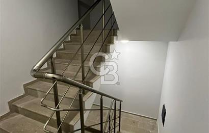 Pendik Fevzi Çakmak Hastane ve Metro karşısında site içi 2+1