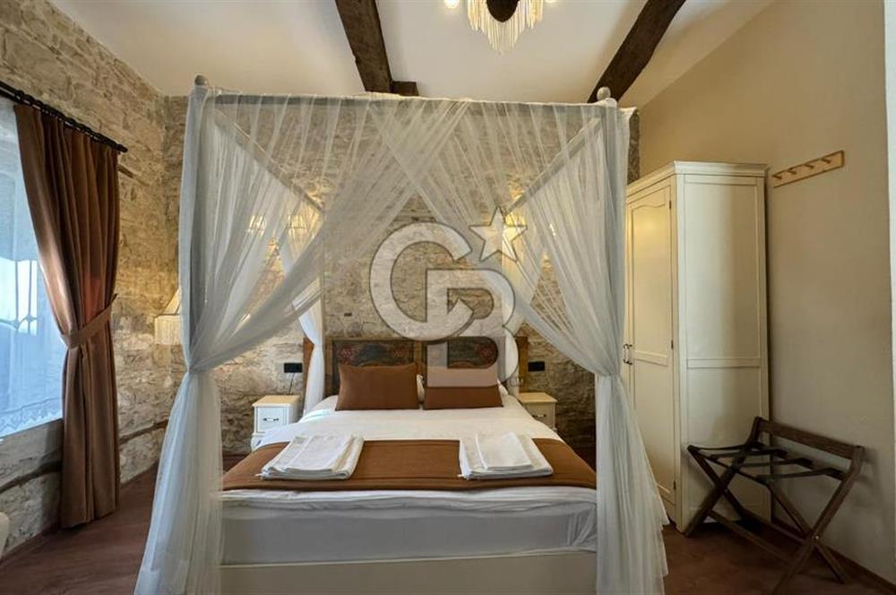 URLA SANAT SOKAĞINDA DEVREN KİRALIK BUTİK OTEL