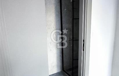 Pendik Fevzi Çakmak Hastane ve Metro karşısında site içi 2+1