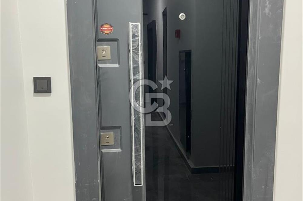 Pendik Fevzi Çakmak Hastane ve Metro karşısında site içi 2+1