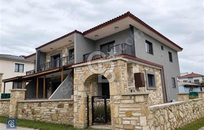 FOÇA'DA SIFIR 2+1 SATILIK DAİRE