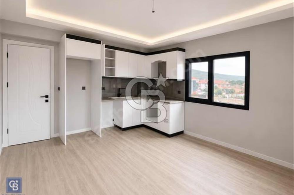 FOÇA'DA SIFIR 2+1 SATILIK DAİRE